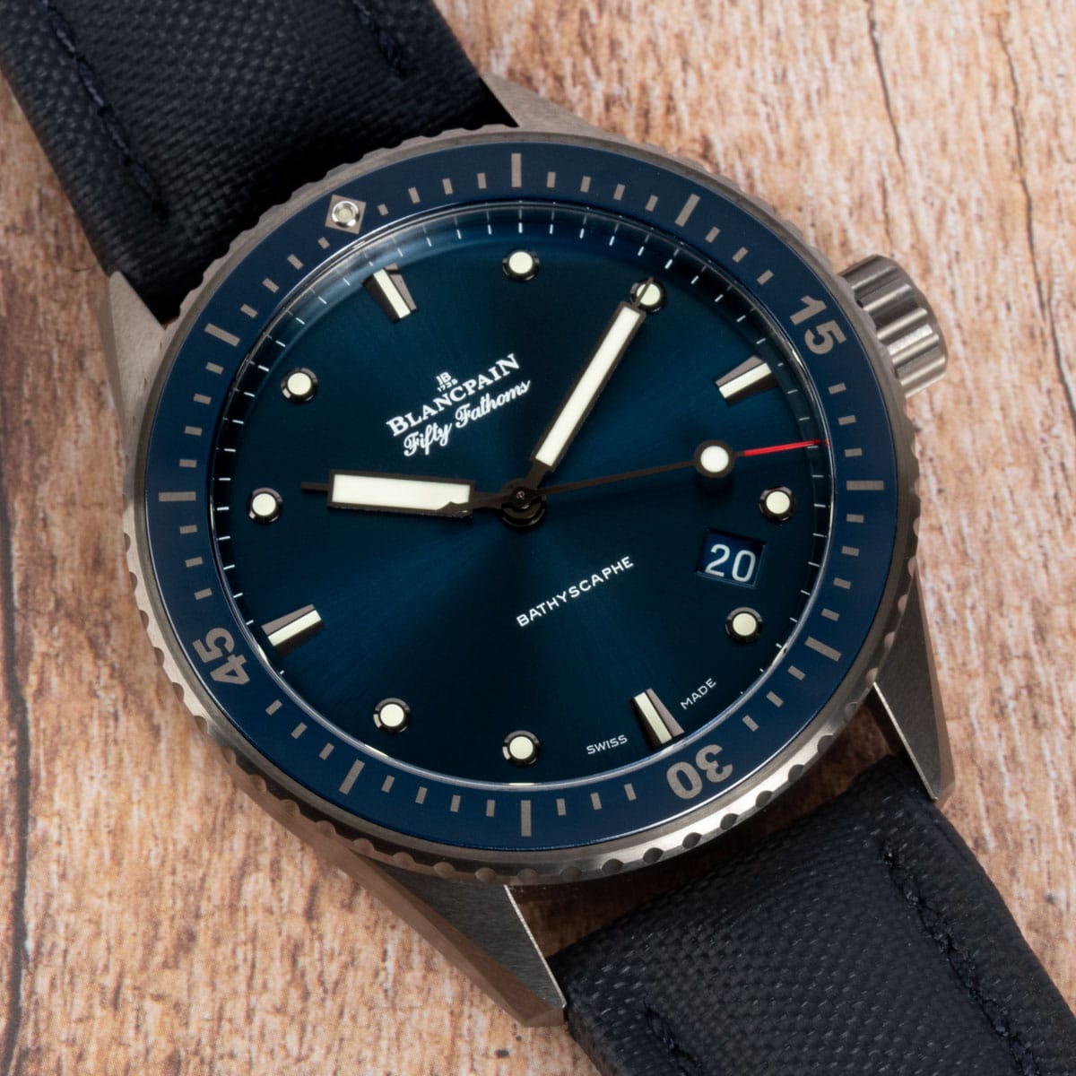 Stylied photo of  of Fifty Fathoms Bathyscaphe