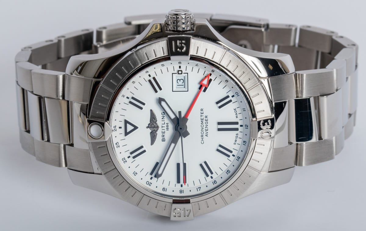 Front View of Avenger GMT II
