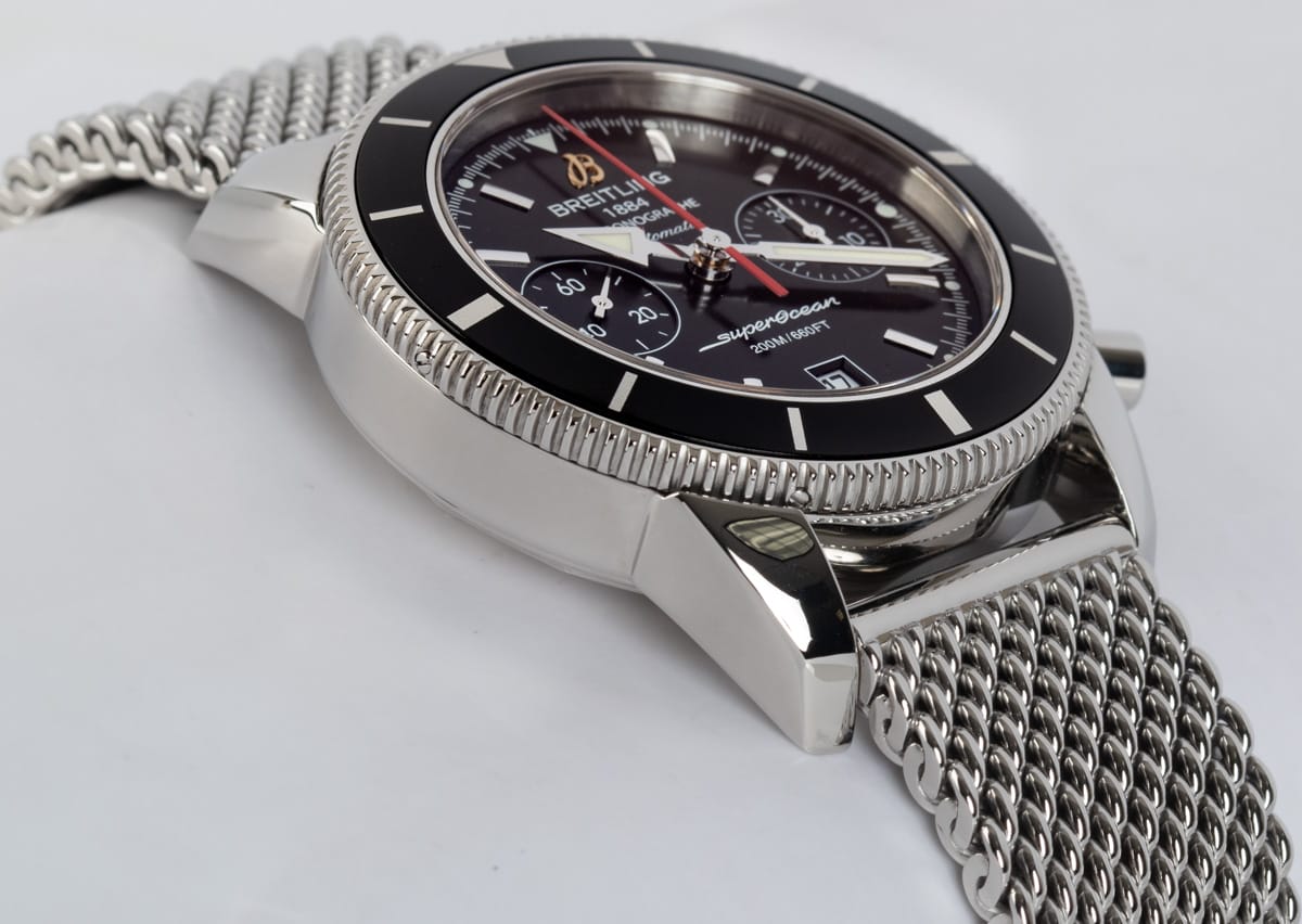 9' Side Shot of SuperOcean Heritage Chronograph 44