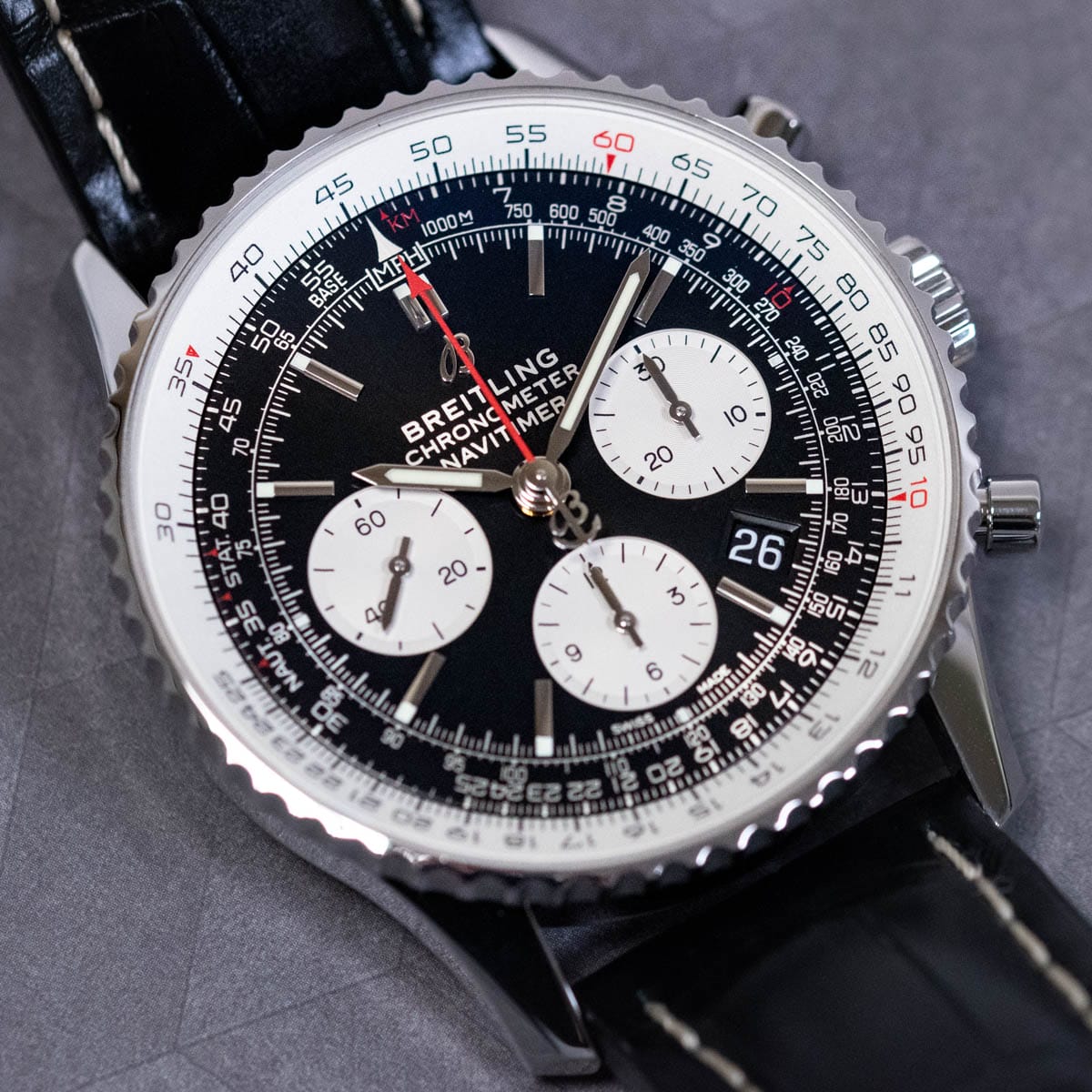 Extra Shot of Navitimer 1 B01 Chronograph 43