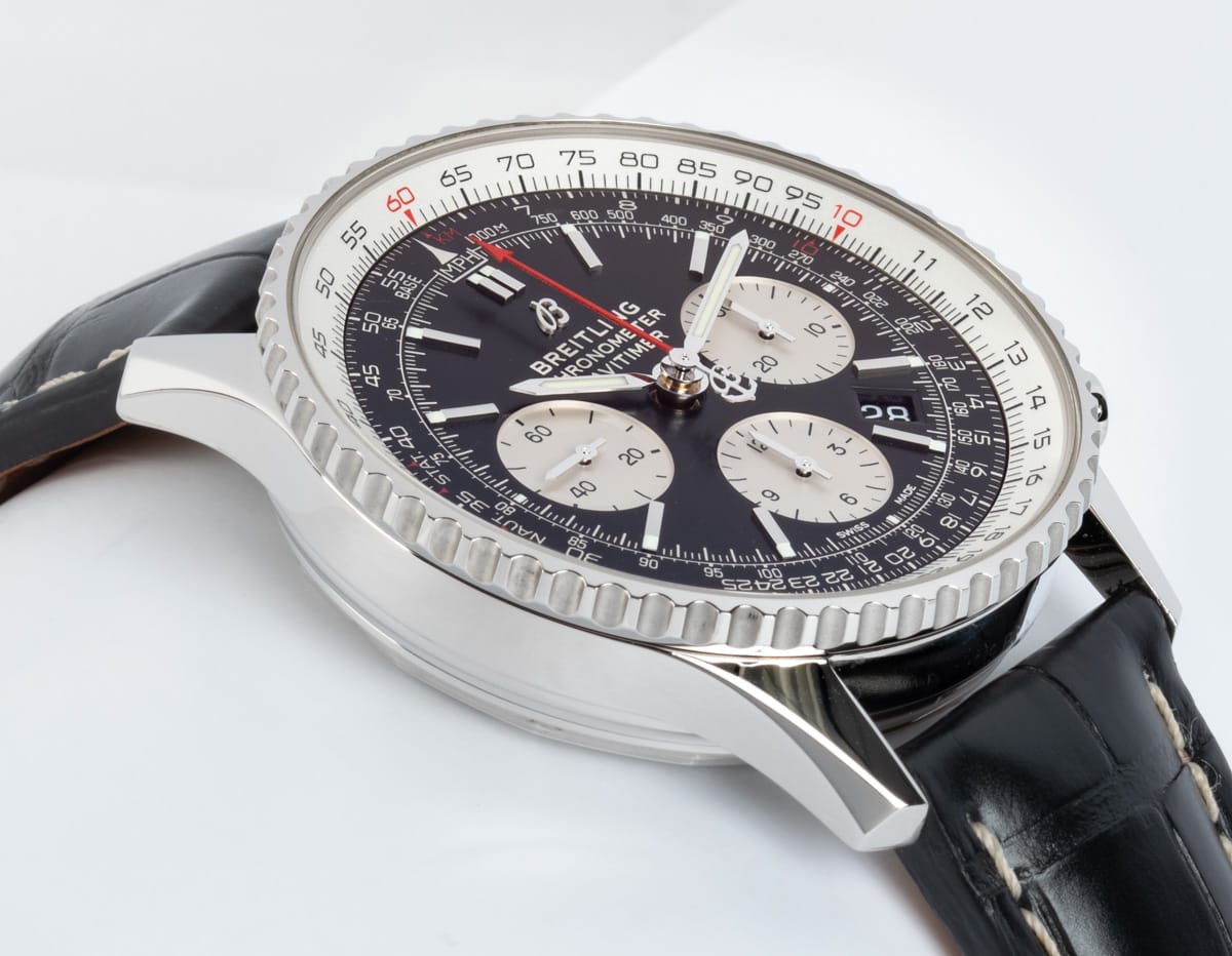 9' Side Shot of Navitimer 1 B01 Chronograph 43