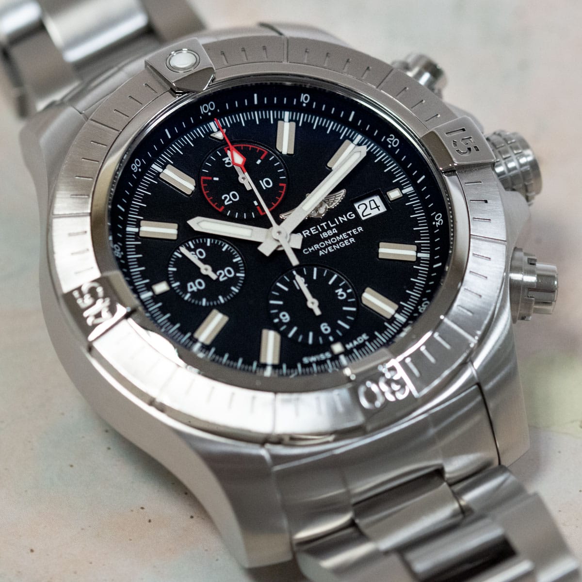 Extra Shot of Super Avenger Chronograph 48