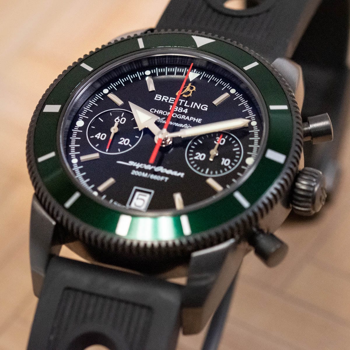 Extra Shot of SuperOcean Heritage Chronograph 44 BlackSteel