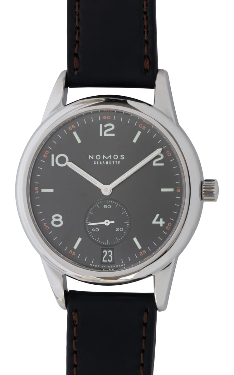 Nomos Glashutte - 774 Club Datum Dunkel