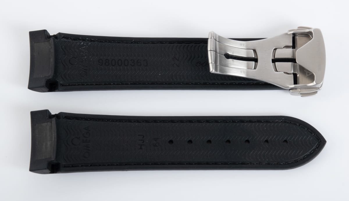 Rear / Band View of Rubber Deployant Seamaster Planet Ocean XL Strap