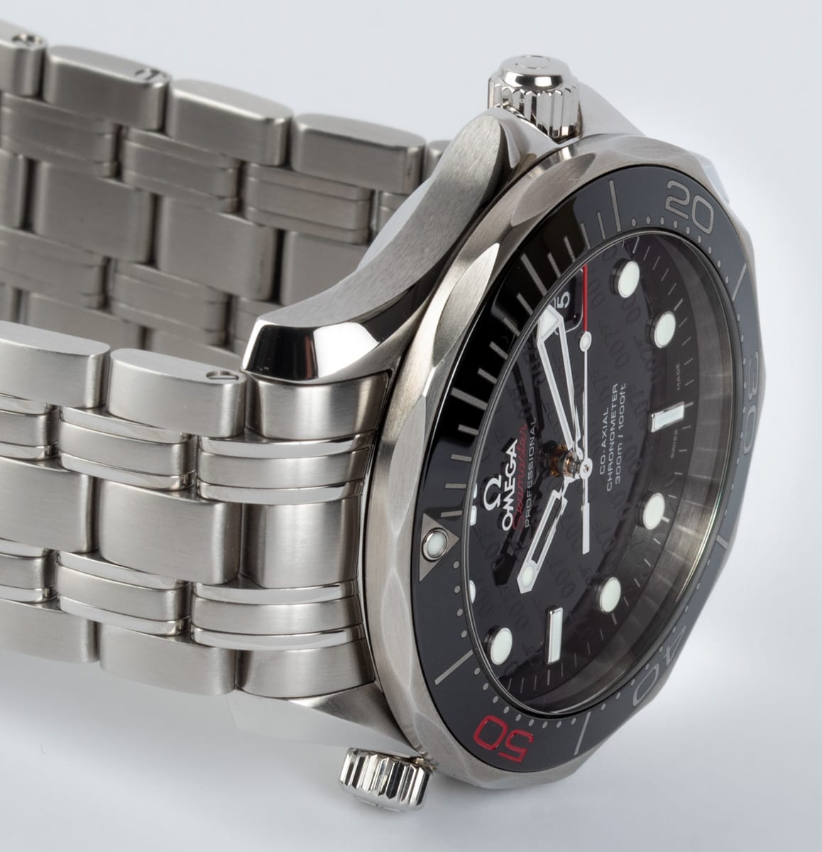 Dial Shot of Seamaster Pro 007 James Bond 50th Anniversary Limited Edition