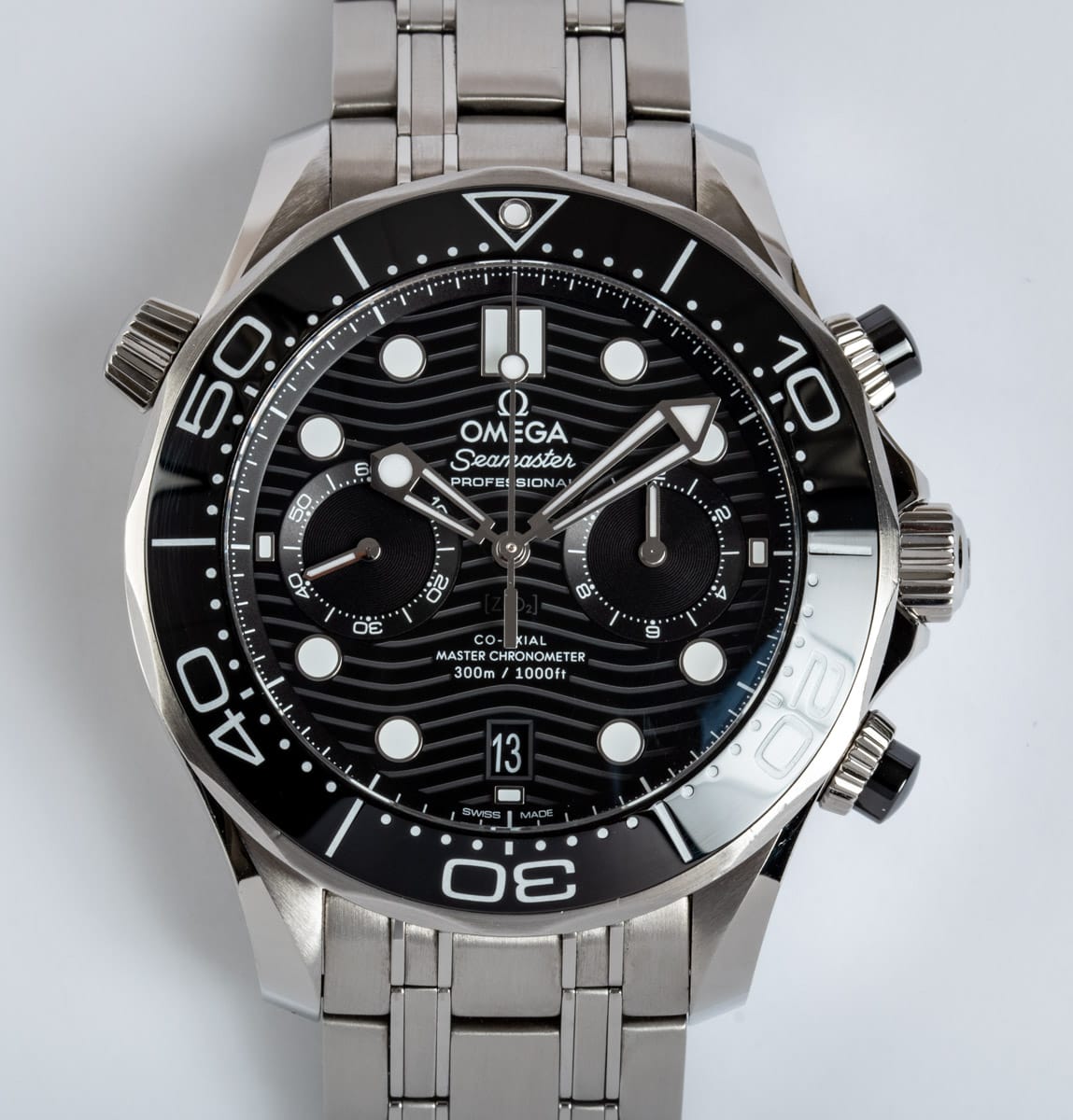 Front Shot  of Seamaster Diver Chrono