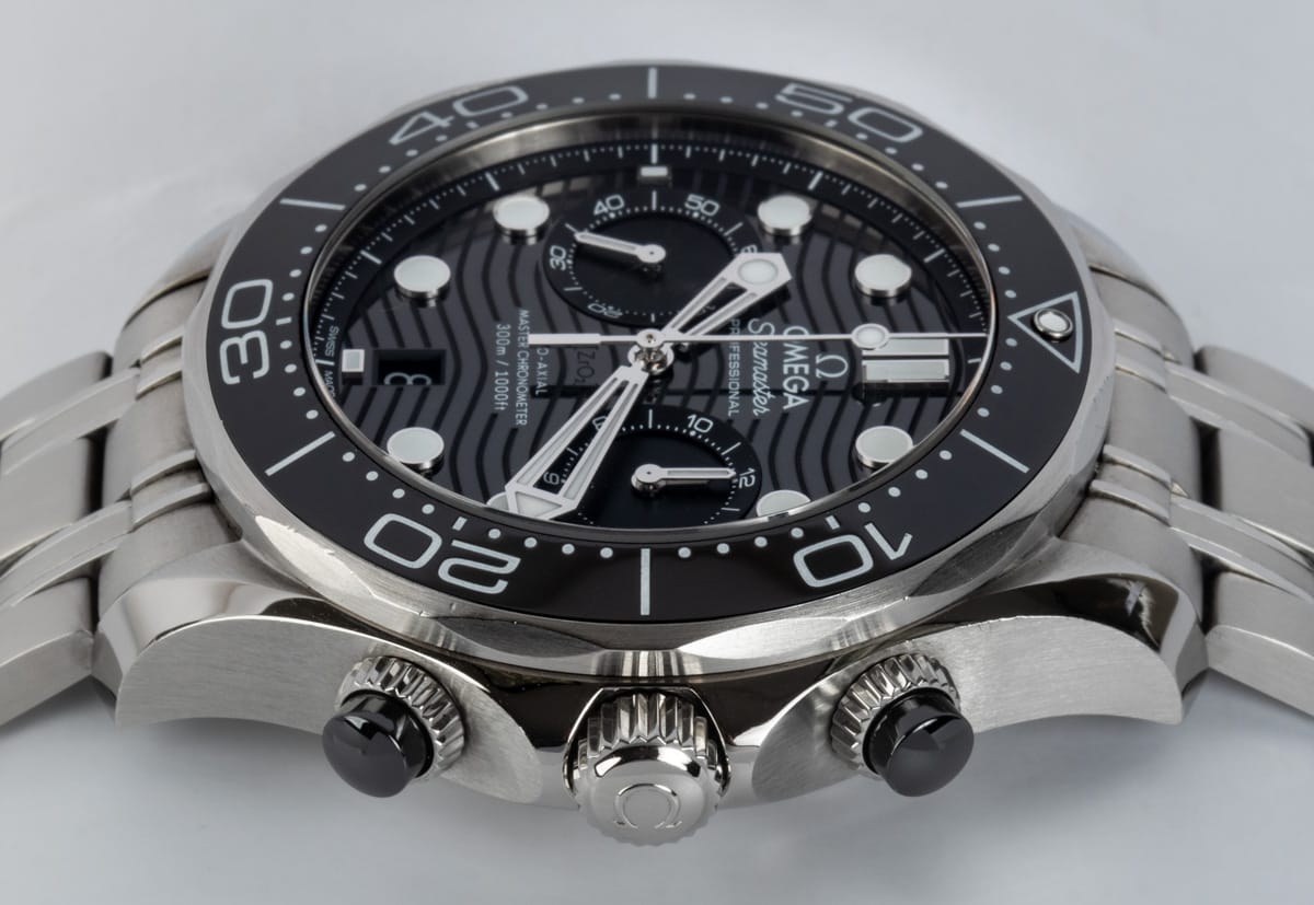 Crown Side Shot of Seamaster Diver Chrono