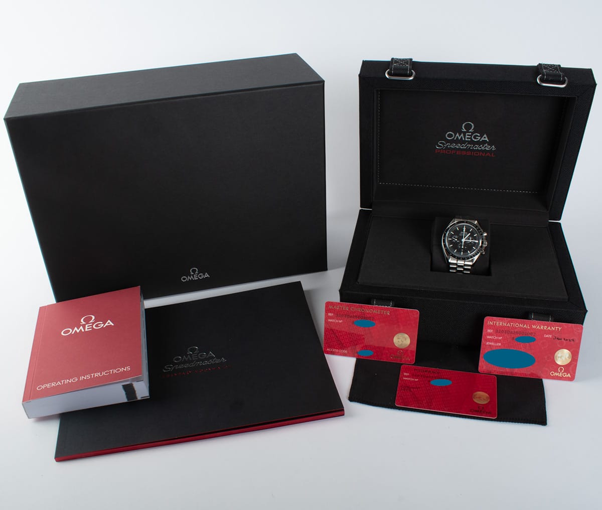 Box / Paper shot of Speedmaster Moonwatch Professional Co-Axial Master Chronometer