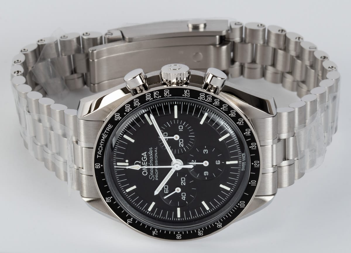 Front View of Speedmaster Moonwatch Professional Co-Axial Master Chronometer