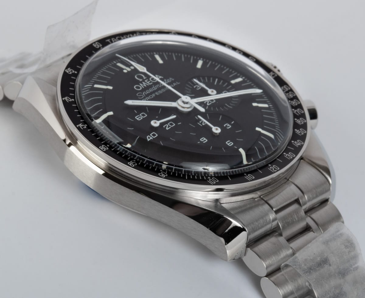 9' Side Shot of Speedmaster Moonwatch Professional Co-Axial Master Chronometer