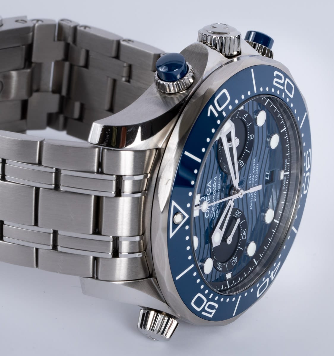 Dial Shot of Seamaster Diver Chrono