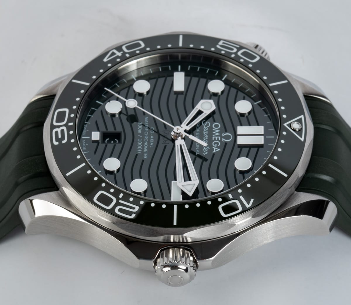 Crown Side Shot of Seamaster Diver 300M