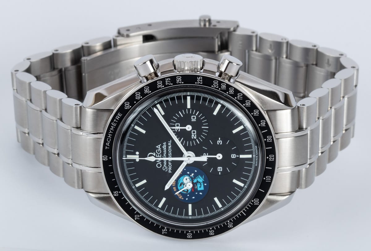 Front View of Speedmaster 'Snoopy' Moonwatch