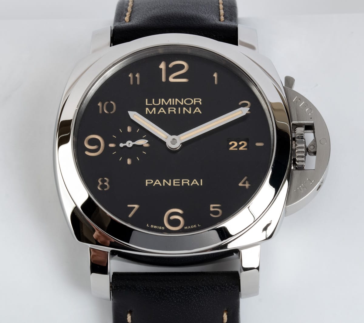 Front Shot  of Luminor Marina 1950 3 Days Automatic