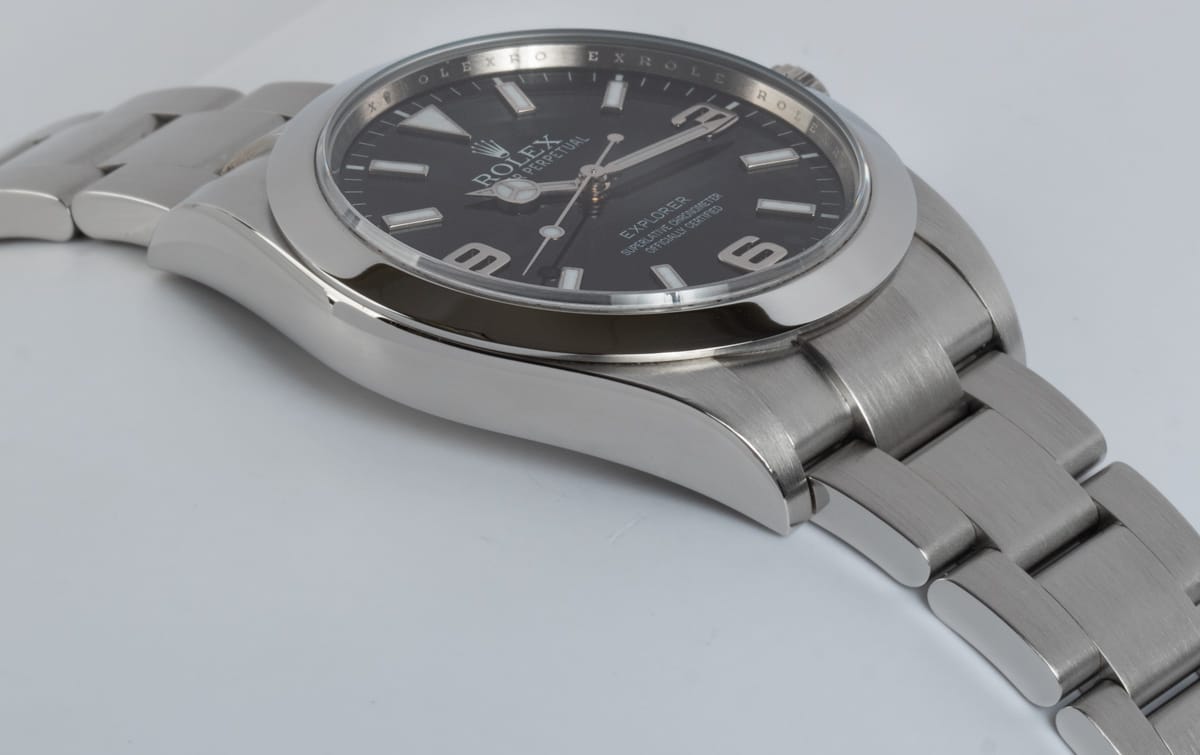 9' Side Shot of Explorer 39MM Mk1
