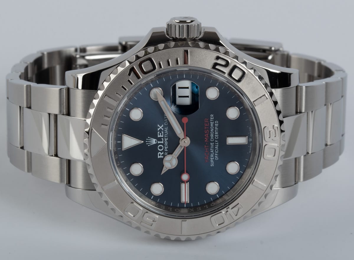 Front View of Yacht-Master 40