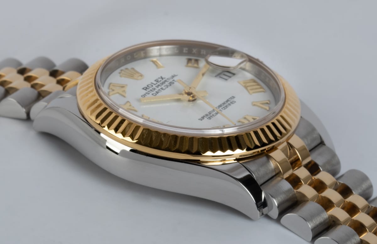 9' Side Shot of Datejust Midsize 31MM