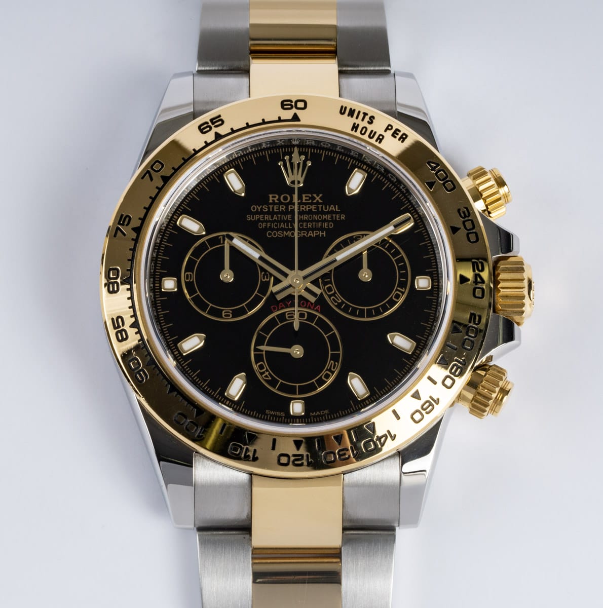 Front Shot  of Cosmograph Daytona