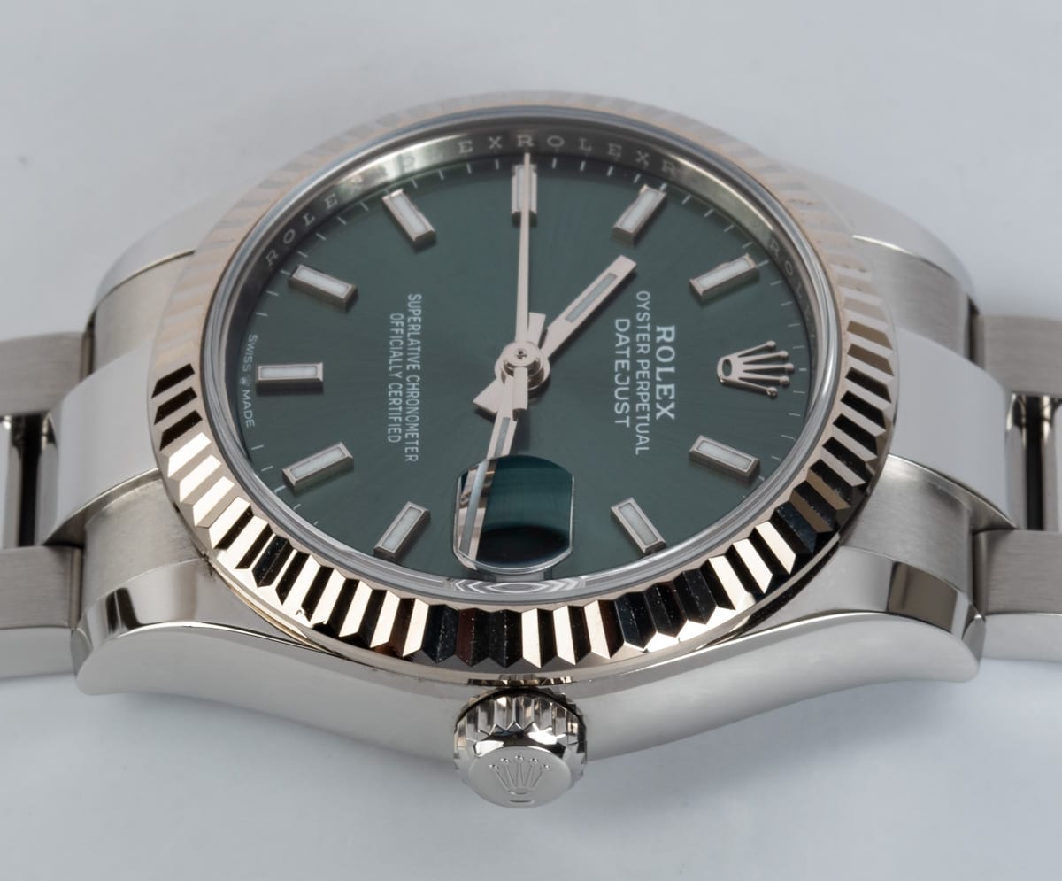 Crown Side Shot of Ladies Datejust 31