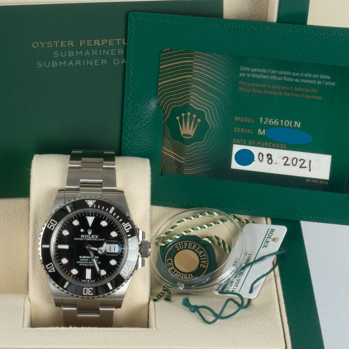 View in Box of Submariner Date 41