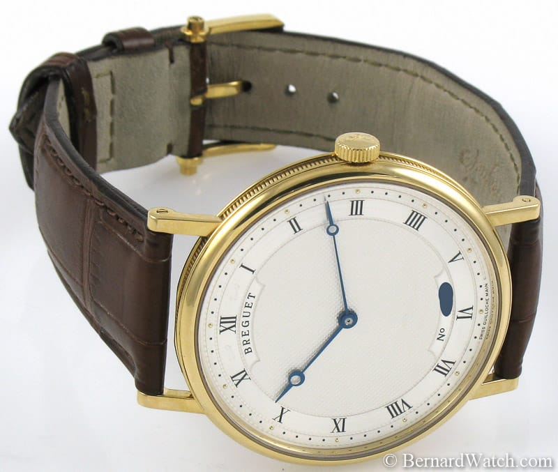 Front View of Classique Automatic Ultra Slim