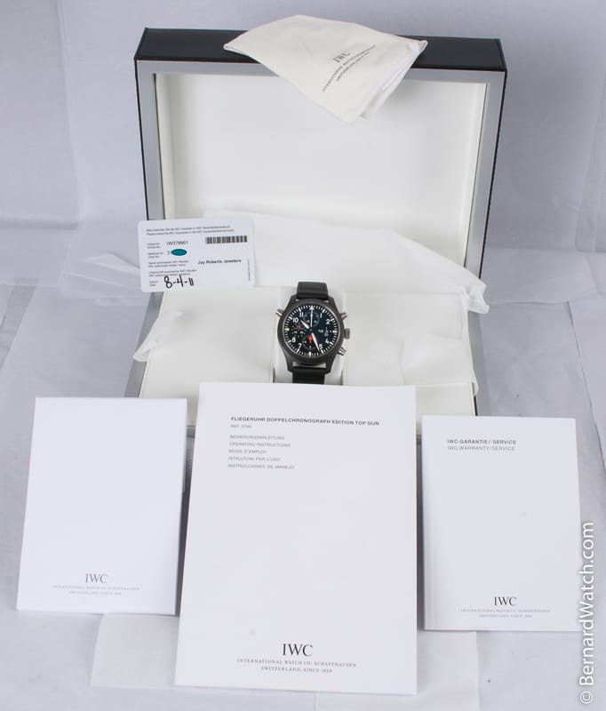 Box / Paper shot of Pilot's Watch Doppelchronograph Edition 'TOP GUN'
