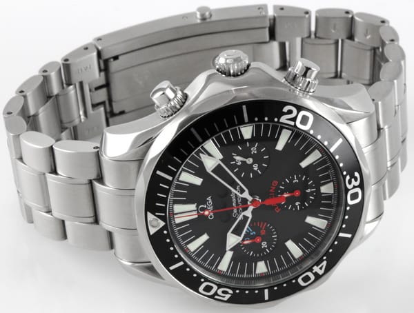 Front View of Seamaster Chronograph Racing