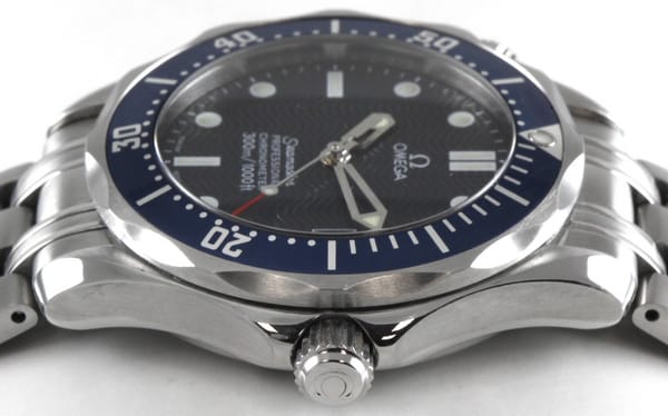 Crown Side Shot of Seamaster Professional Midsize