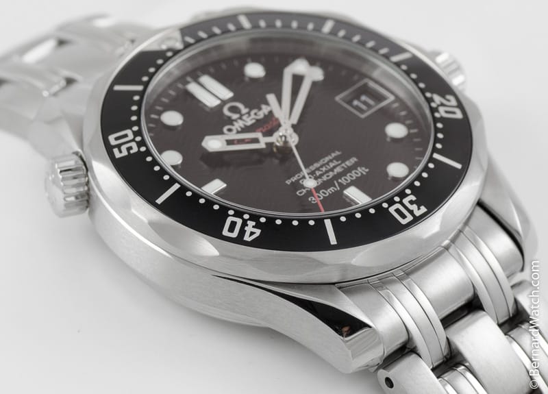 9' Side Shot of Seamaster Professional Co-Axial Midsize