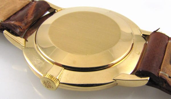 Caseback of Vintage 18k