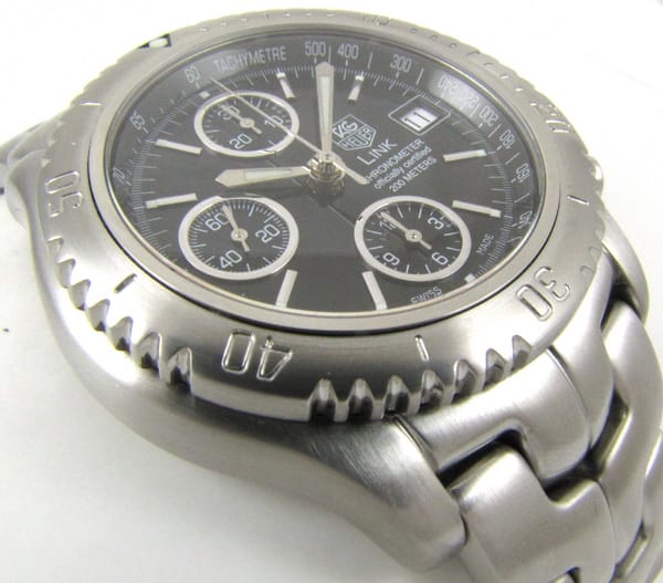 9' Side Shot of Link Chronograph