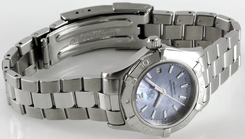 Front View of Ladies Aquaracer