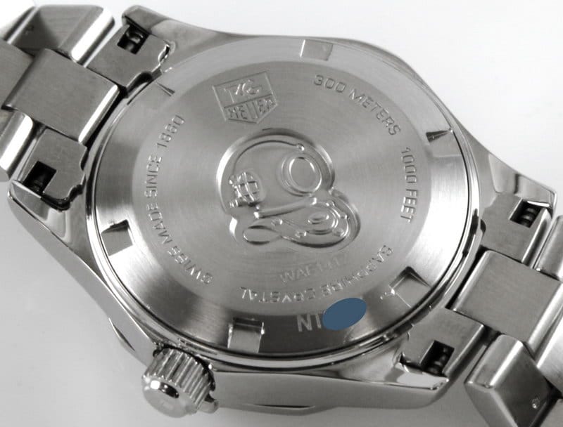 Caseback of Ladies Aquaracer