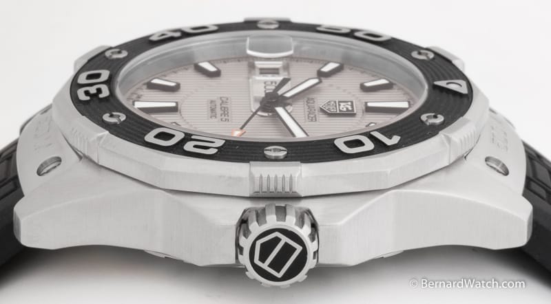 Crown Side Shot of Aquaracer Automatic 500M Calibre 5