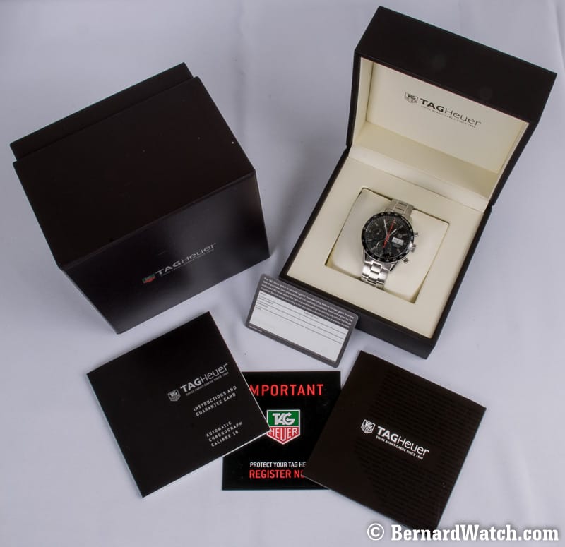 Box / Paper shot of Carrera Chronograph