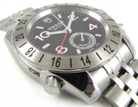 9' Side Shot of Aeronaut GMT