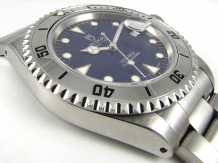 9' Side Shot of Submariner Date