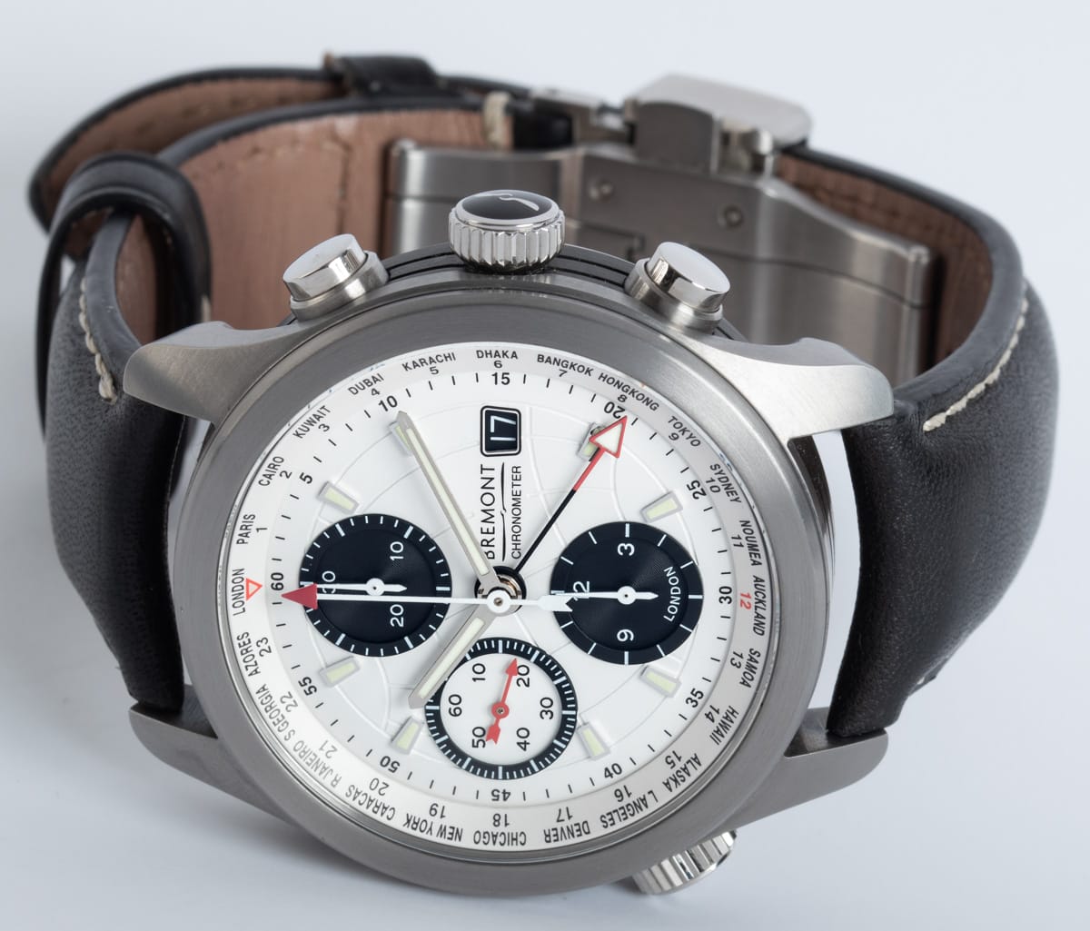 Front View of ALT1-WT Chronograph 'Globemaster'