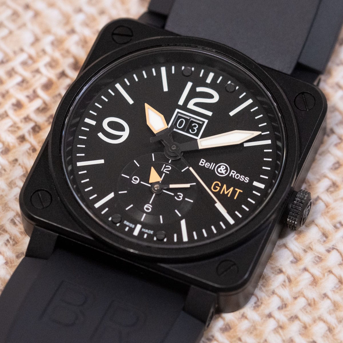 Stylied photo of  of BR 03-51 GMT Carbon