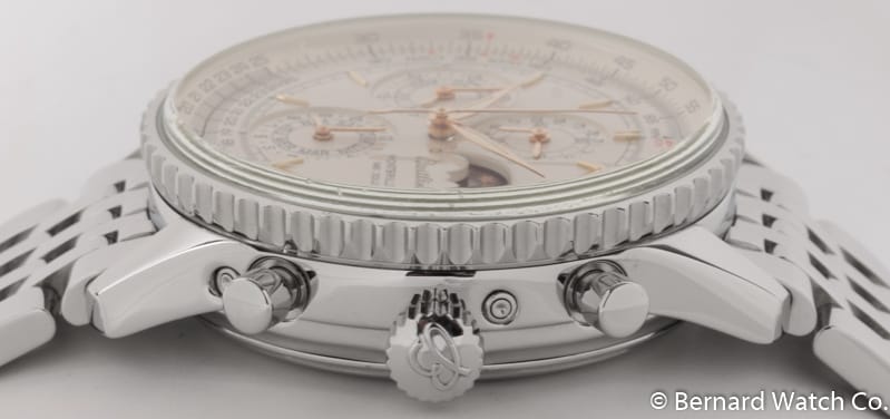 Crown Side Shot of Navitimer Montbrillant Chronograph 1461