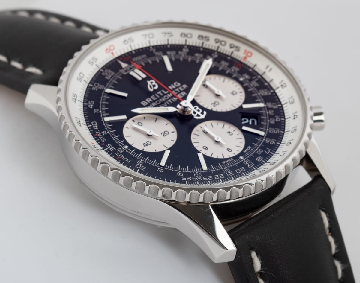 9' Side Shot of Navitimer 1 B01 Chronograph 43