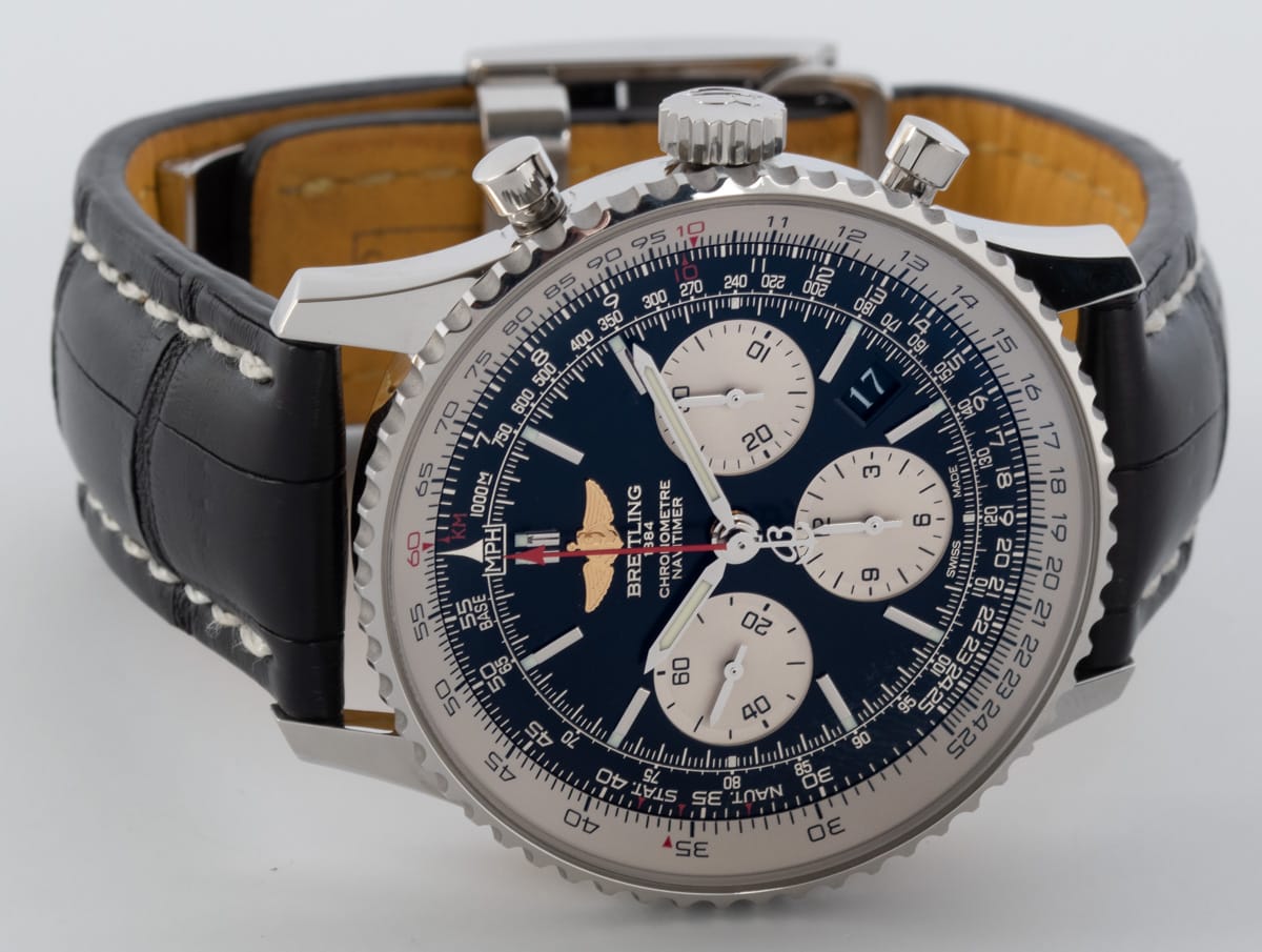 Front View of Navitimer B01