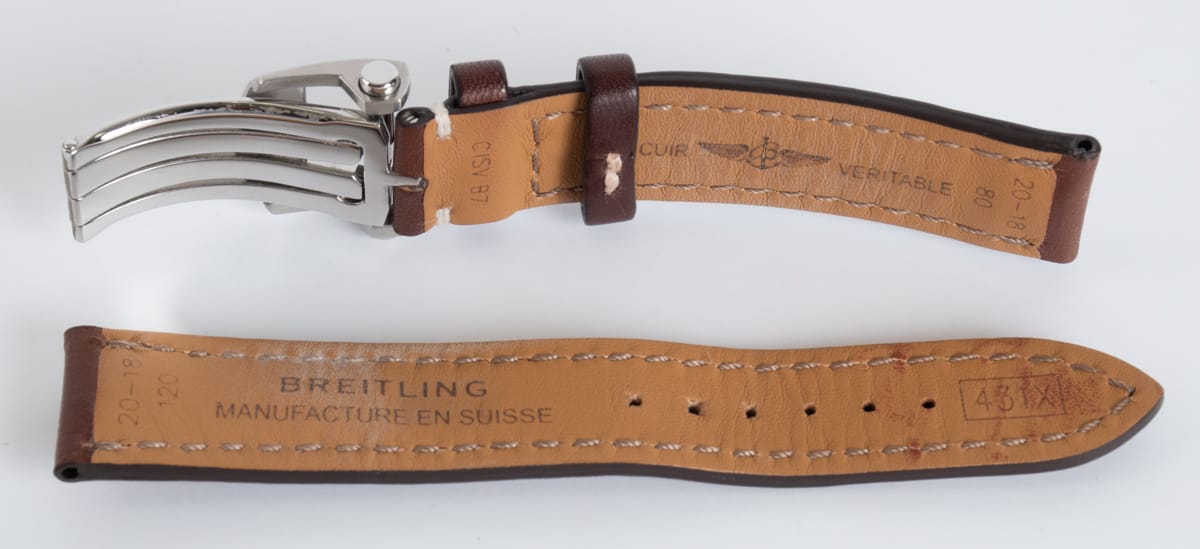 And another photo of of Brown Leather Deployant Strap