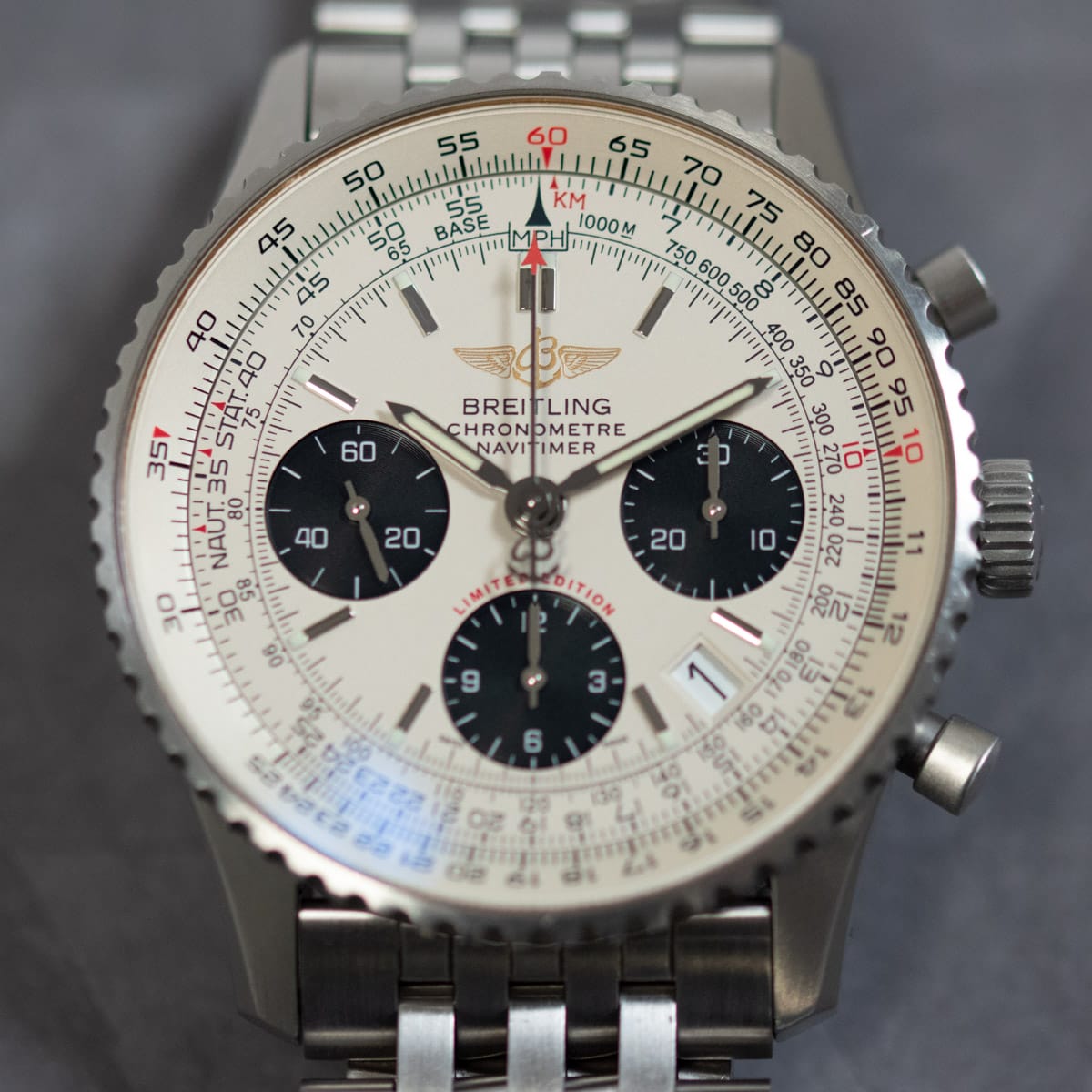 Extra Shot of Navitimer 09 Japan Limited Edition