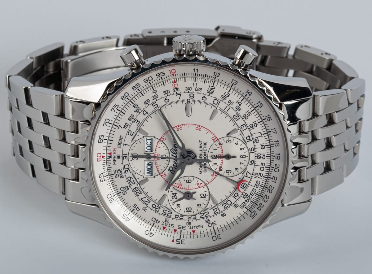 Front View of Navitimer Montbrillant Datora