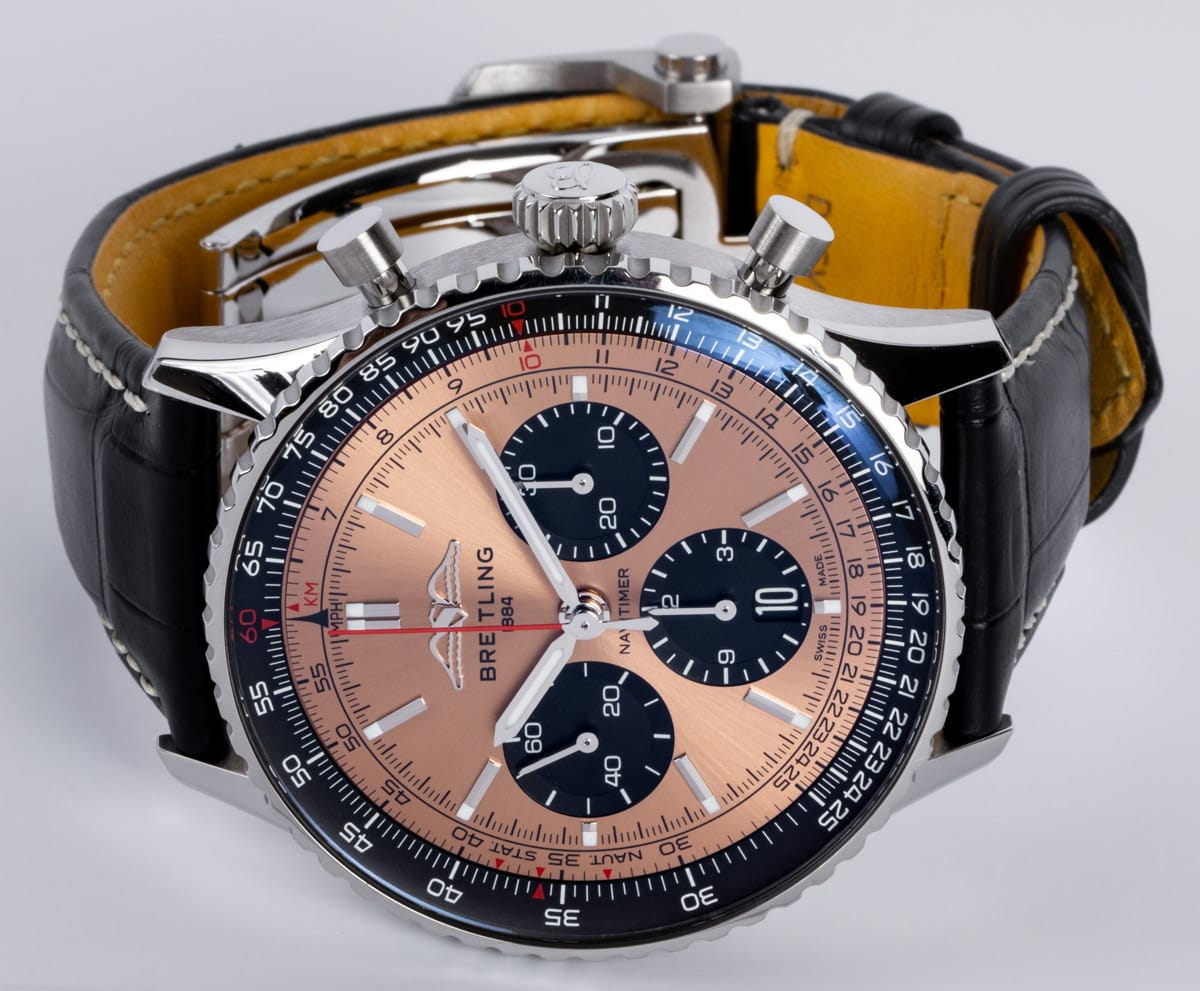 Front View of Navitimer B01 Chronograph 43