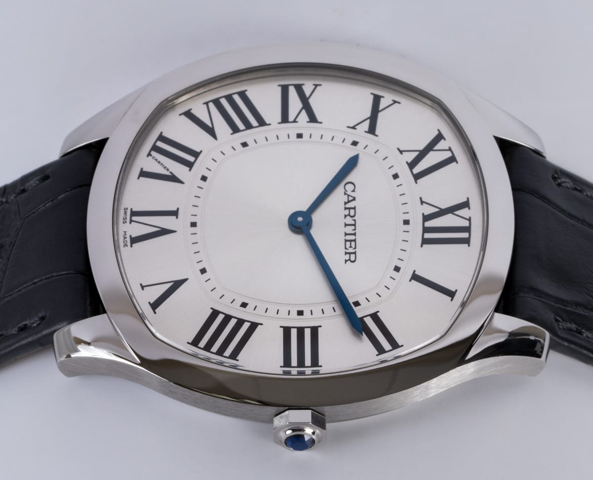 Crown Side Shot of Drive De Cartier Extra-Flat