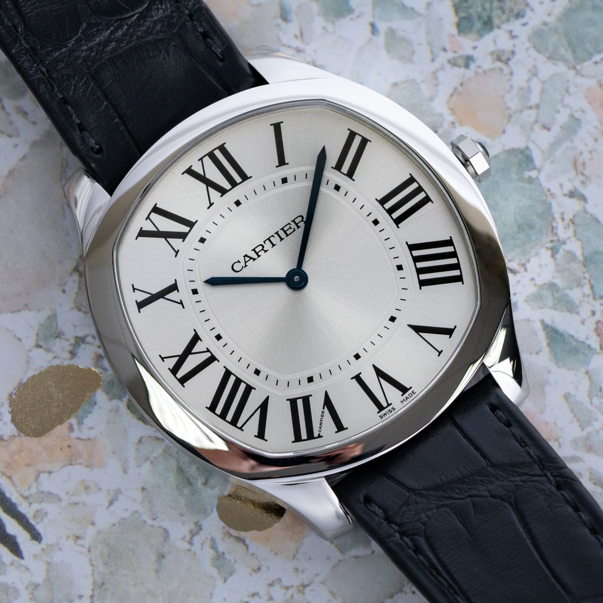 Stylied photo of  of Drive De Cartier Extra-Flat