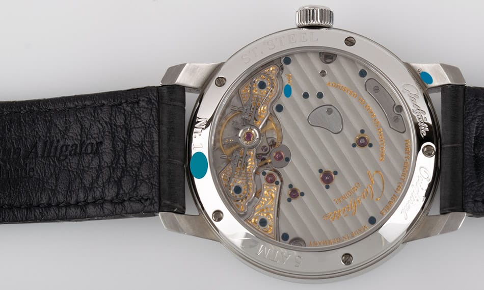 Caseback of PanoReserve